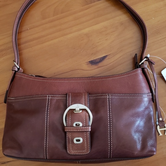 Etienne Aigner Handbags - Etienne Aigner 🤠 SHARP brown shoulder bag